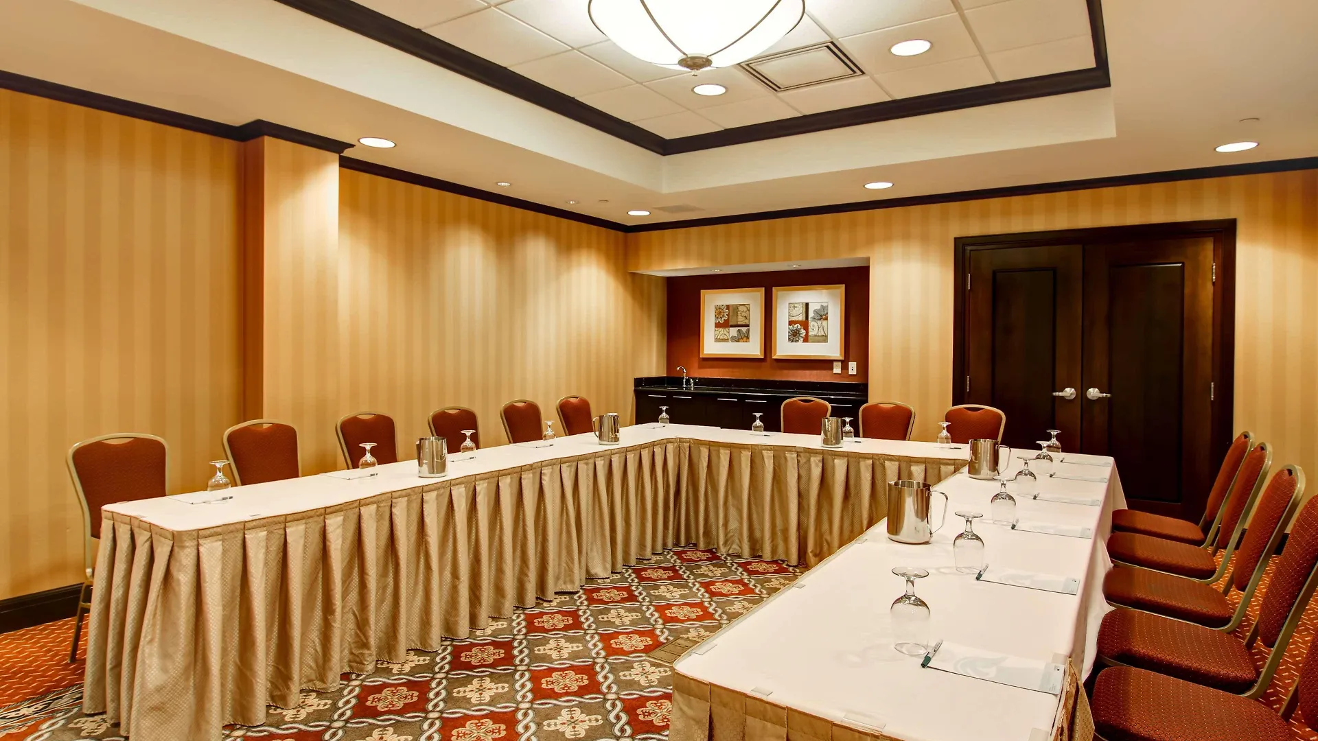Hampton Inn By Hilton Toronto Airport Corporate Centre 3*,  Kanada