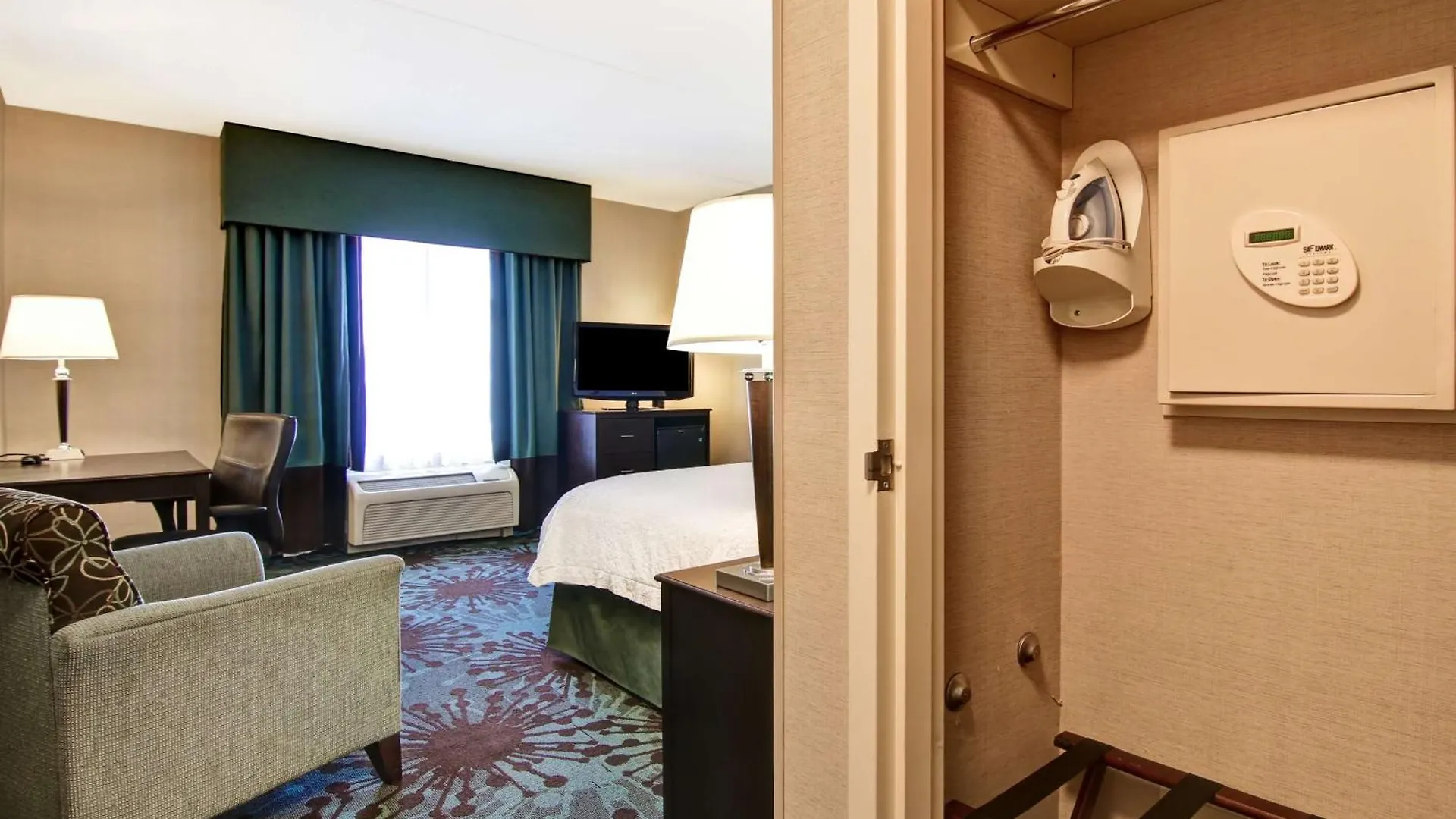 *** Hotel Hampton Inn By Hilton Toronto Airport Corporate Centre Canada